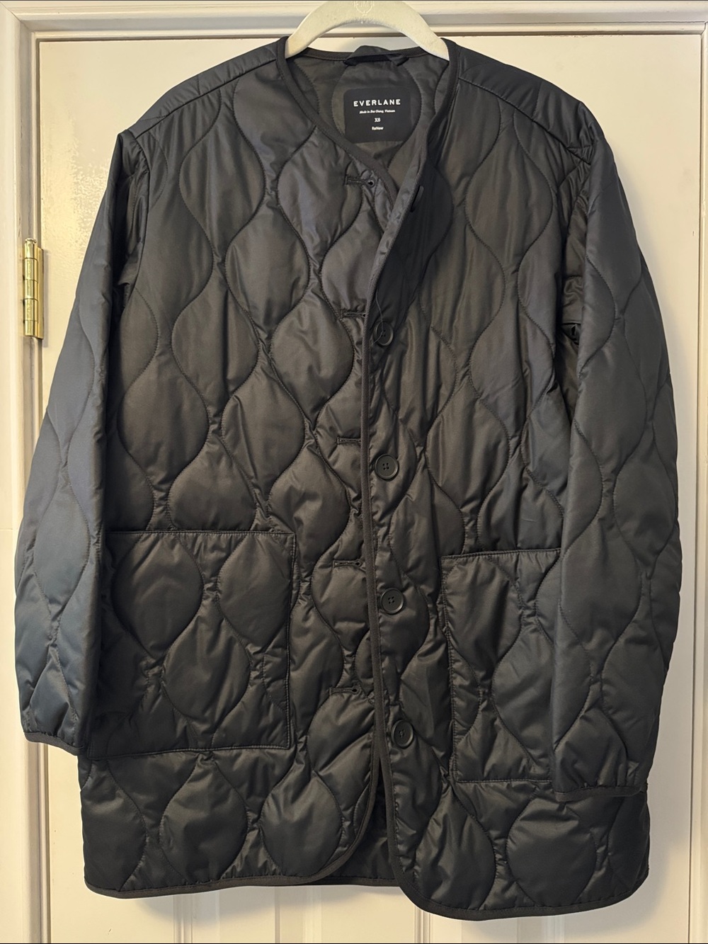 Everlane Black Quilted Puffer Jacket